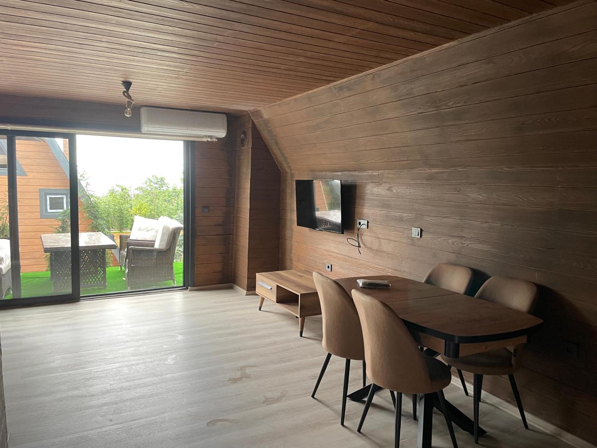 Ganita Travel Bungalov ทรับซอน ภายนอก รูปภาพ