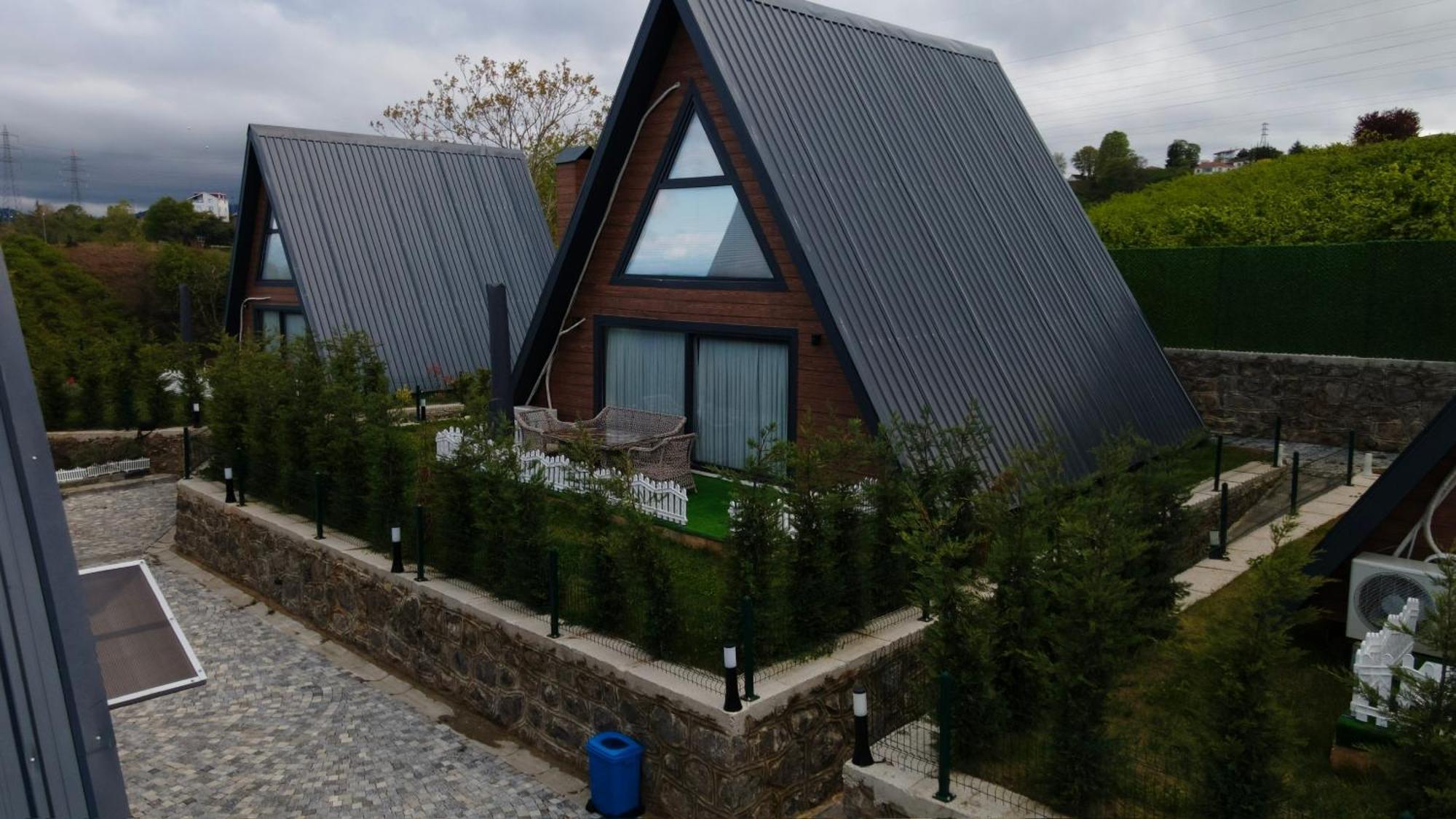 Ganita Travel Bungalov ทรับซอน ภายนอก รูปภาพ